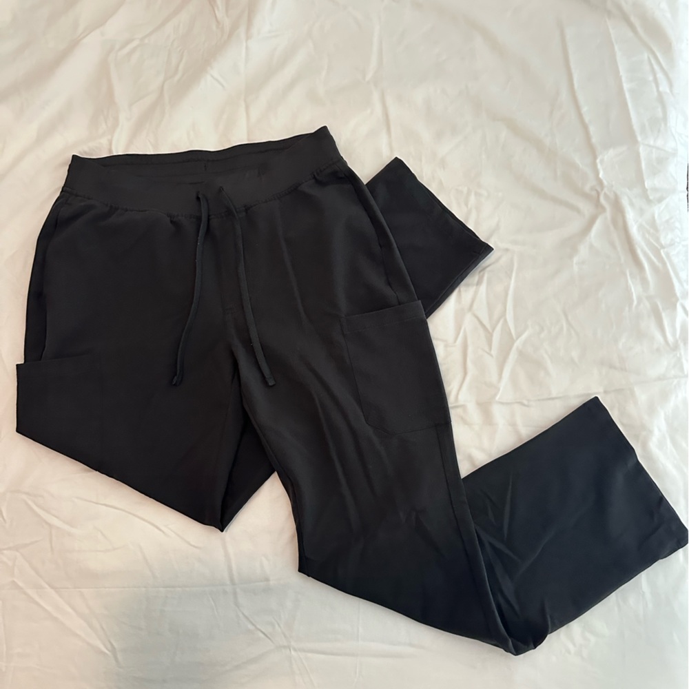 Mandala 9 Pocket Cargo Scrub Pants. Black (Size M)